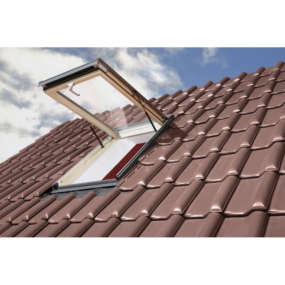 Fakro DRF 90cm x 90cm Flat Roof Access Window Triple Glazed